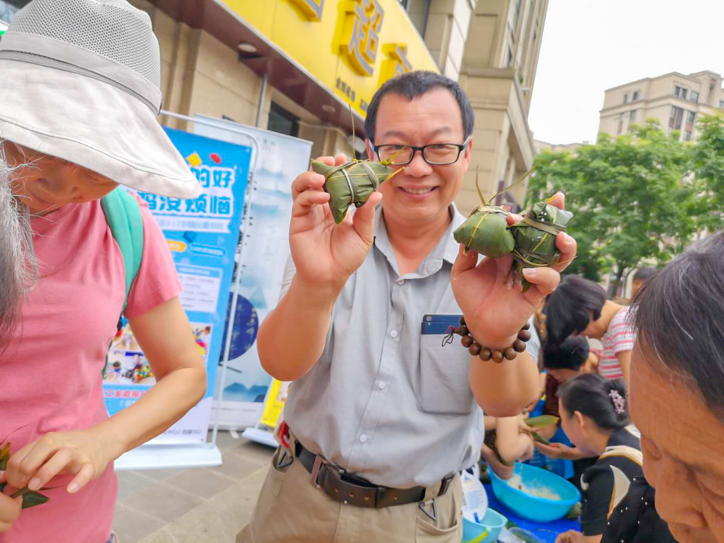 傳承經(jīng)典·端午同樂|鄰里共佳節(jié)，與美好一見“粽”情